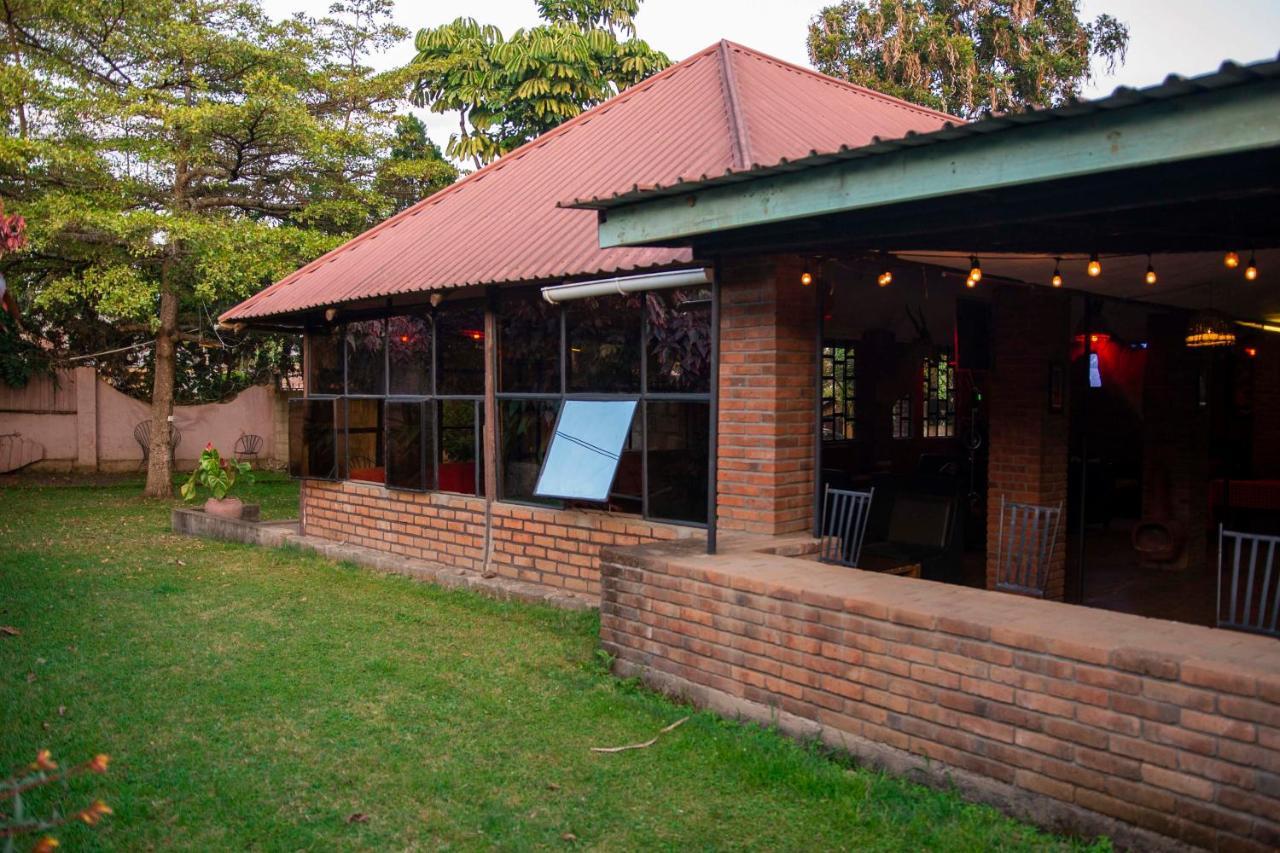 Meru Safari House Arusha Eksteriør billede
